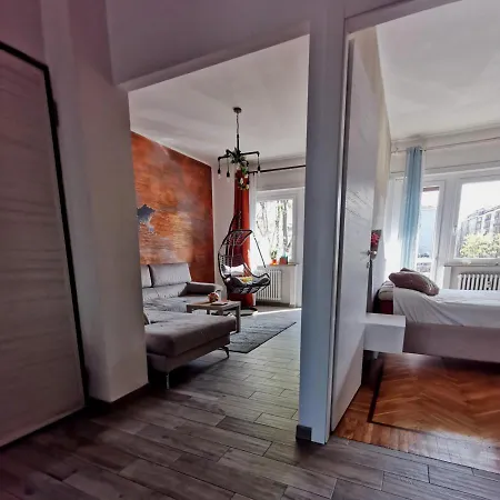 Modern Spacious Well Connected Apartment Apartment Turin